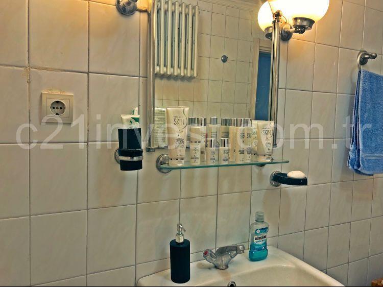 Cengiz Topel Cad. Eşyalı Kiralık 3+1 Balkonlu Daire Metroya 10dk