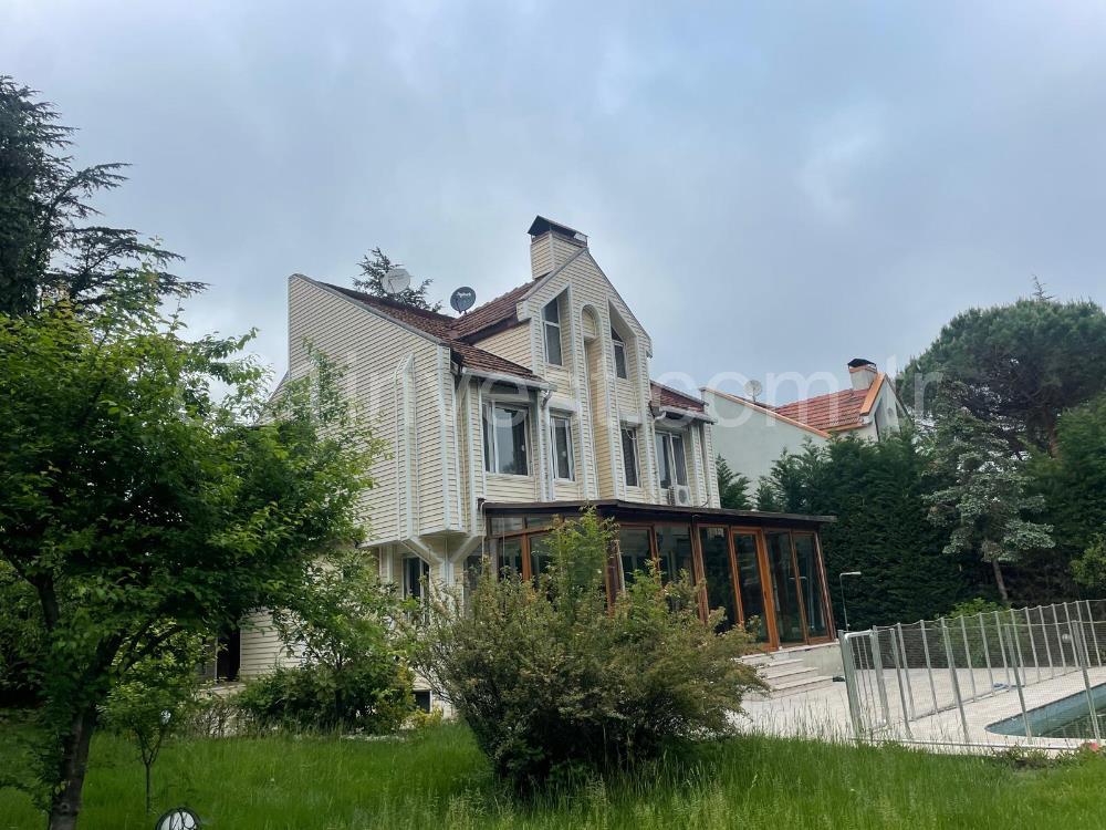 Demirciköy Sinemköy'de kiralık havuzlu villa