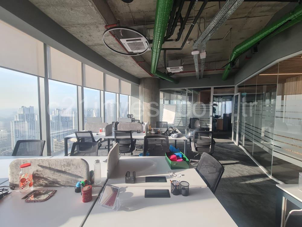 Maslak Kiralık Mobilyalı Ofis Spine Tower 600m2 Taşınmaya Hazır