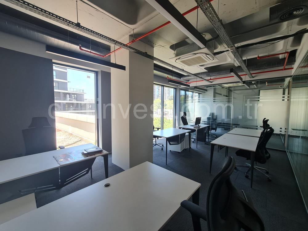 Porta Vadi Satılık 450m2 Dekorasyonlu Teraslı Ofis