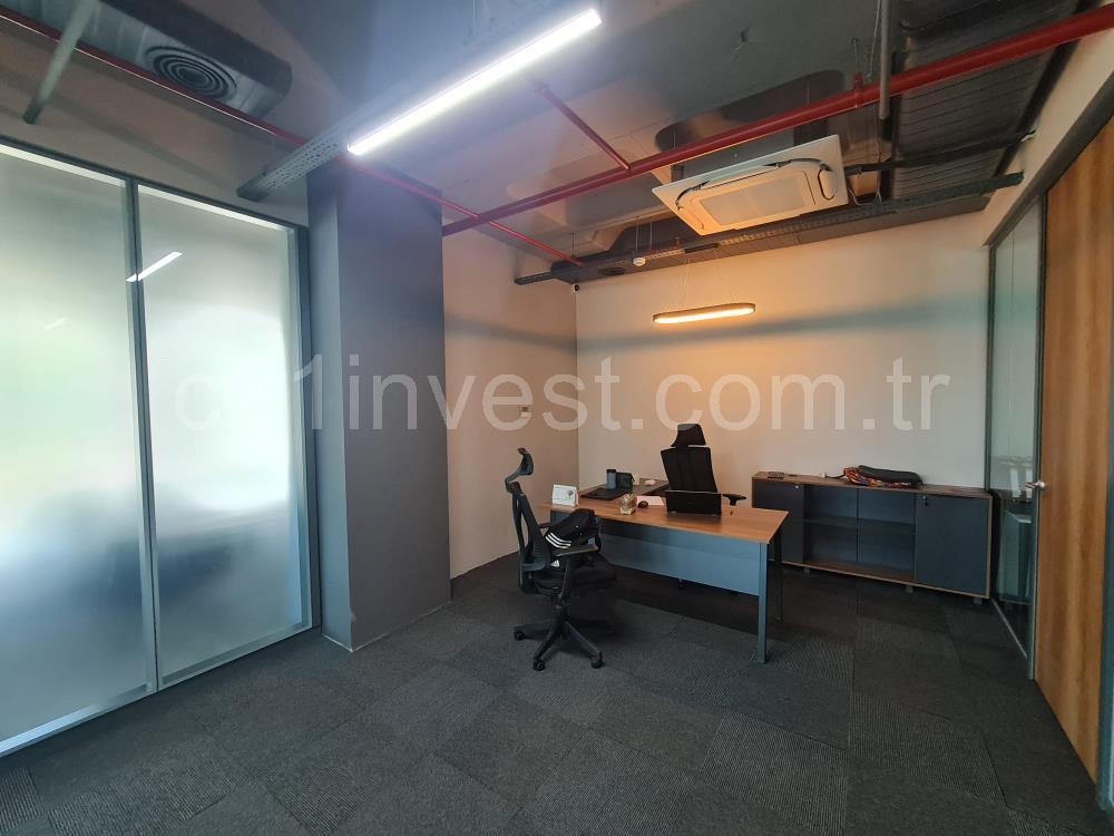 Porta Vadi Satılık 450m2 Dekorasyonlu Teraslı Ofis