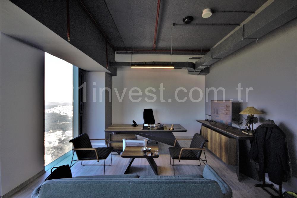 Skyland Kiralık 225m2 Mobilyalı Orman Manzaralı Teraslı Ofis