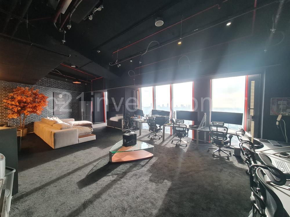 Skyland Kiralık Ofis 36.Kat 126m2 Dekorasyonlu Vadistanbul Seba