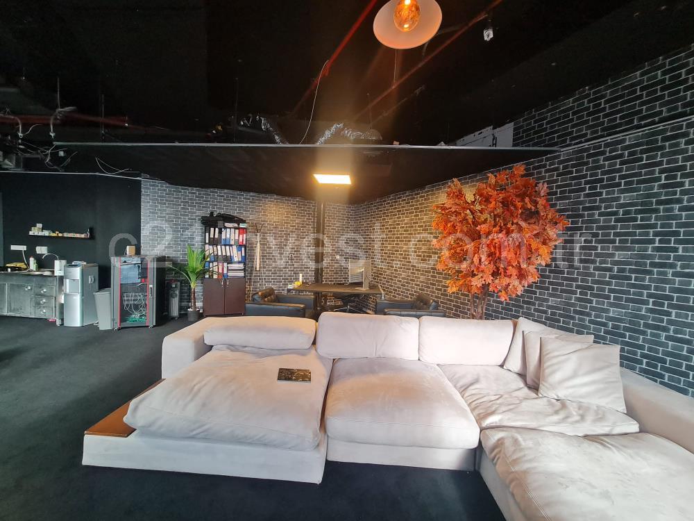 Skyland Kiralık Ofis 36.Kat 126m2 Dekorasyonlu Vadistanbul Seba