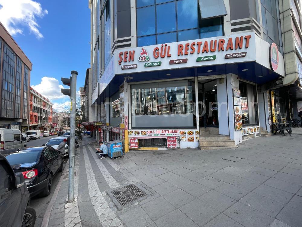 Tramvay Durağı Karşısı Yeni Nesil Fırın Sistemli Köşe Restoran