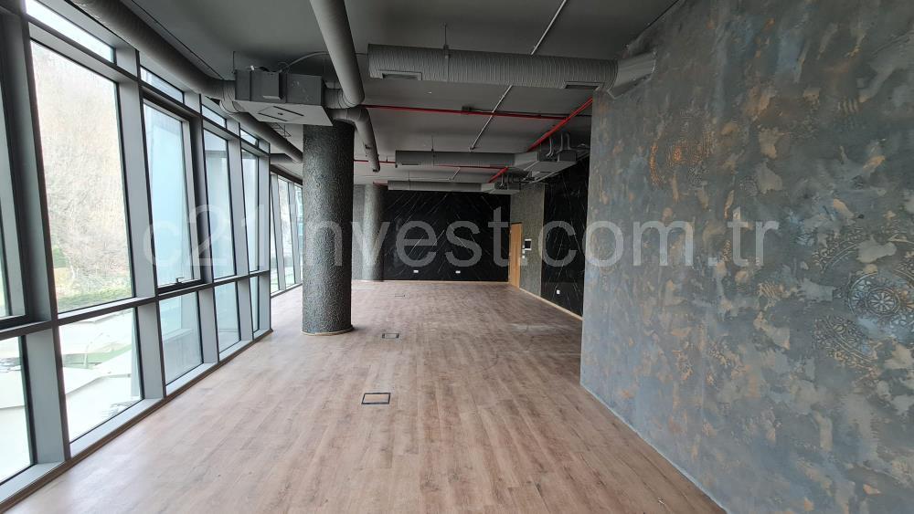 Vadi Koru Satılık 110m2 Dekorasyonlu Ofis Vadistanbul Skyland